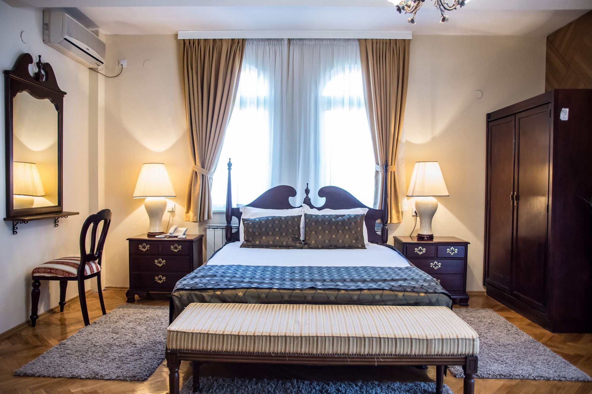 Villa Alexander Skopje Buitenkant foto